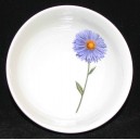 Miska - modrá květina